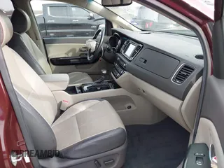 2017 Kia Sedona EX with VIN KNDMC5C11H6278098, listed as a IAAI auction lot 41581577 with 98,748 mi miles. Bid and sale history available at carsss.com. Image 5.