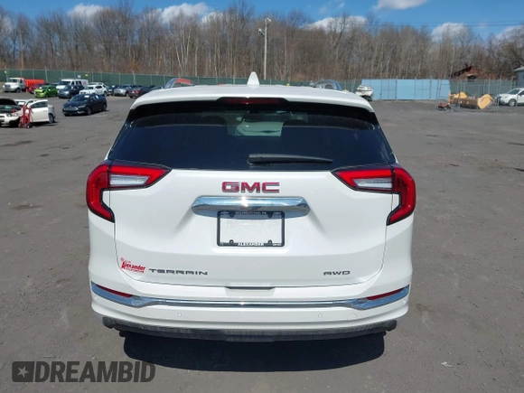 2024 GMC Terrain Denali with VIN 3GKALXEG7RL199997, listed as a IAAI auction lot 41856307 with 5,576 mi miles. Bid and sale history available at carsss.com. Image 16.