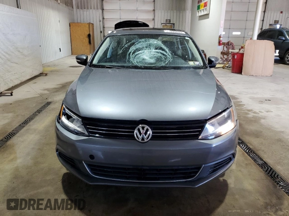 2013 Volkswagen Jetta Sedan SE w/Convenience/Sunroof with VIN 3VWBP7AJ8DM381407, listed as a Copart auction lot 49499485 with 149,604 mi miles and Salvage Title. Bid and sale history available at carsss.com. Image 5.