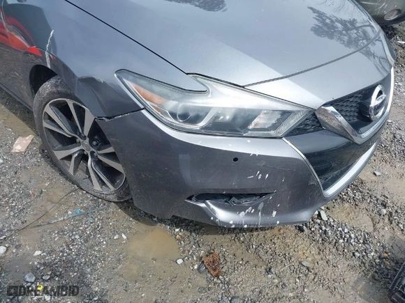 2018 Nissan Maxima S with VIN 1N4AA6AP9JC368327, listed as a IAAI auction lot 41767895 with NaN miles. Bid and sale history available at carsss.com. Image 17.