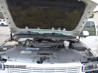 2003 Chevrolet Tahoe LS with VIN 1GNEC13Z73R126800, listed as a IAAI auction lot 41848636 with 267,234 mi miles and . Bid and sale history available at DreamBid. Image 10.