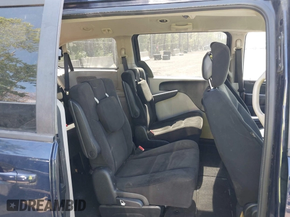 2016 Dodge Grand Caravan SE with VIN 2C4RDGBG2GR146897, listed as a IAAI auction lot 42076396 with 180,603 mi miles and . Bid and sale history available at DreamBid. Image 8.