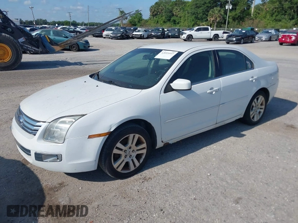 2007 Ford Fusion SEL with VIN 3FAHP081X7R122649, listed as a IAAI auction lot 42095537 with 161,837 mi miles. Bid and sale history available at carsss.com. Image 2.
