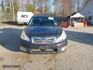 2010 Subaru Outback Premium All-Weather with VIN 4S4BRBCC4A3344572, listed as a IAAI auction lot 42084409 with 161,875 mi miles. Bid and sale history available at carsss.com. Image 13.