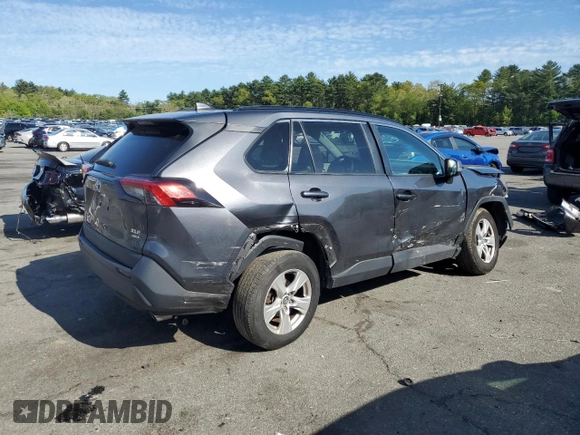 2020 Toyota RAV4 XLE z VIN 2T3P1RFV7LC097508, wystawiony jako Copart lot #56214145 z przebiegiem 90 074 mil mil oraz Szkoda całkowita • Salvage title. Historia ofert i sprzedaży dostępna na DreamBid. Obrazek 3.