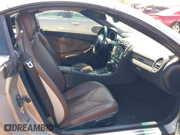 2005 Mercedes-Benz SLK 230/320 with VIN WDBWK56F45F030313, listed as a IAAI auction lot 42575872 with 183,685 mi miles and . Bid and sale history available at DreamBid. Image 5.