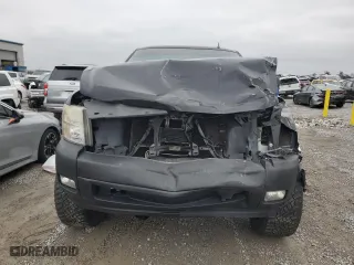 2008 Chevrolet Silverado 1500 LT w/2LT with VIN 2GCEC190381153462, listed as a Copart auction lot 80645754 with 157,808 mi miles and Salvage Title. Bid and sale history available at carsss.com. Image 5.