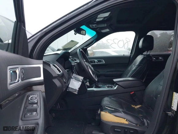 2012 Ford Explorer Limited with VIN 1FMHK7F88CGA56634, listed as a IAAI auction lot 41880335 with 132,955 mi miles. Bid and sale history available at carsss.com. Image 5.