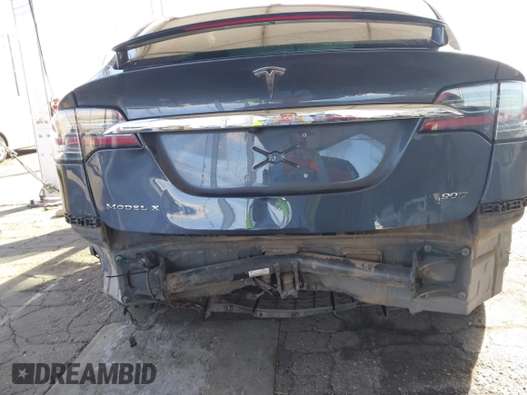 2016 Tesla Model X 70D with VIN 5YJXCBE2XGF006279, listed as a IAAI auction lot 41712973 with 88,398 mi miles and . Bid and sale history available at DreamBid. Image 6.