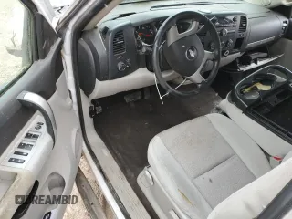 2009 Chevrolet Silverado 1500 LT with VIN 3GCEC23C99G109242, listed as a Copart auction lot 45312595 with 166,422 mi miles and Non Repairable. Bid and sale history available at DreamBid. Image 8.