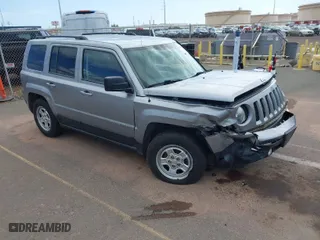 2016 Jeep Patriot Sport with VIN 1C4NJPBA7GD621756, listed as a IAAI auction lot 41460446 with 78,085 mi miles. Bid and sale history available at carsss.com. Image 1.