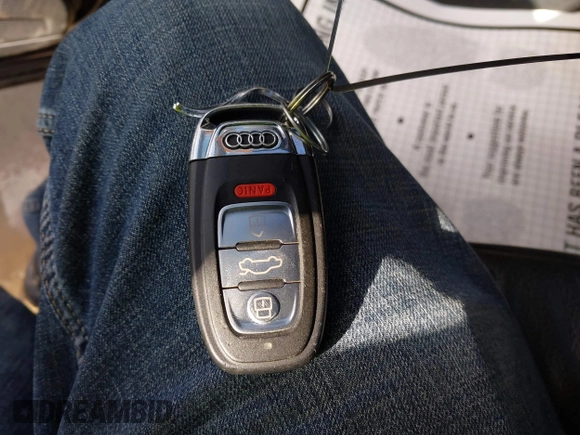 2013 Audi Q5 Premium Plus с VIN WA1DGAFP7DA069284, выставлен на аукционе IAAI как лот 41909339 с пробегом 105 457 миль миль и . История ставок и продаж доступна на DreamBid. Изображение 11.