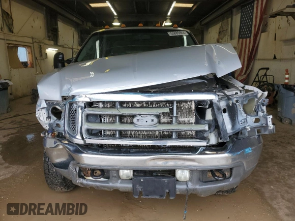 2001 Ford Super Duty F-250 XL with VIN 1FTNX21FX1EA66723, listed as a Copart auction lot 55885984 with 314,822 mi miles and Clean Title. Bid and sale history available at carsss.com. Image 5.
