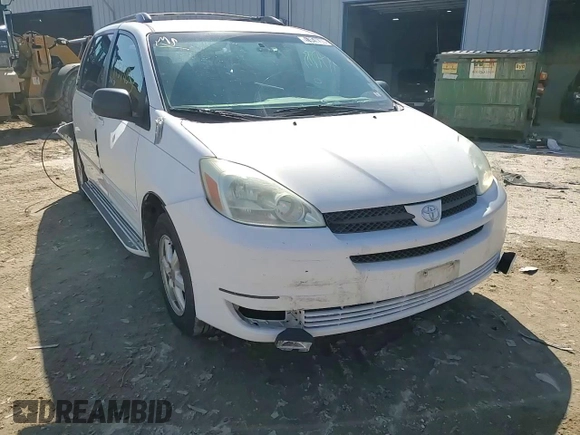 2004 Toyota Sienna CE with VIN 5TDZA23C34S083187, listed as a Copart auction lot 49547755 with 291,236 mi miles and Salvage Title. Bid and sale history available at DreamBid. Image 12.