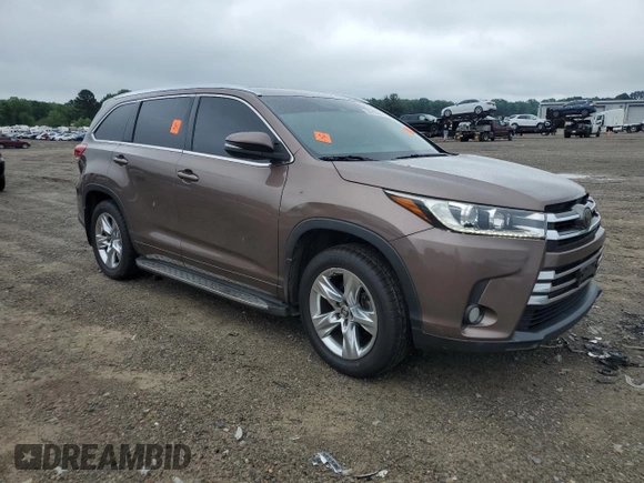 2017 Toyota Highlander Limited with VIN 5TDYZRFH0HS199280, listed as a Copart auction lot 58612645 with 159,282 mi miles and Salvage title. Bid and sale history available at DreamBid. Image 4.