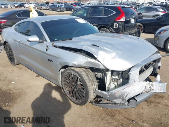 2015 Ford Mustang GT z VIN 1FA6P8CF5F5431729, wystawiony jako IAAI lot #41479277 z przebiegiem 108 809 mil mil oraz . Historia ofert i sprzedaży dostępna na DreamBid. Obrazek 1.