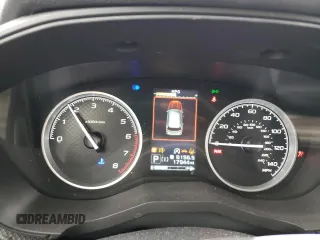 2024 Subaru Forester Limited with VIN JF2SKALC6RH483816, listed as a Copart auction lot 44246695 with 17,944 mi miles and Salvage Title. Bid and sale history available at carsss.com. Image 9.