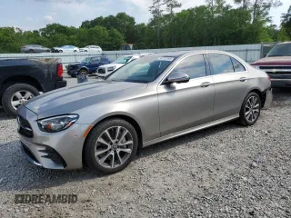 2021 Mercedes-Benz E 450 z VIN W1KZF5KB1MA951718, wystawiony jako Copart lot #54212195 z przebiegiem 28 266 mil mil oraz Szkoda całkowita • Salvage title. Historia ofert i sprzedaży dostępna na DreamBid. Obrazek 1.