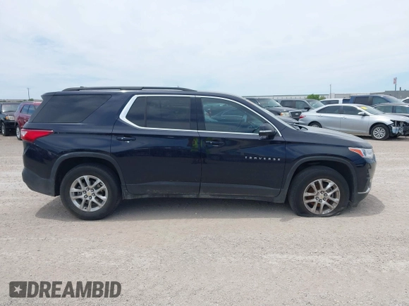2020 Chevrolet Traverse LT Cloth z VIN 1GNERGKW3LJ151698, wystawiony jako IAAI lot #42016109 z przebiegiem 61 084 mil mil oraz . Historia ofert i sprzedaży dostępna na DreamBid. Obrazek 13.