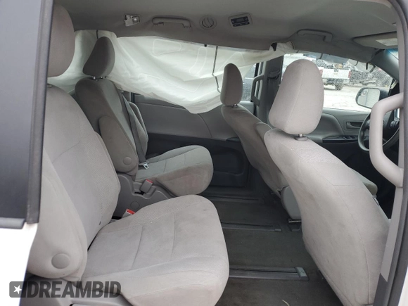 2017 Toyota Sienna L with VIN 5TDZZ3DC4HS785327, listed as a Copart auction lot 49284405 with 86,225 mi miles and Salvage Title. Bid and sale history available at DreamBid. Image 11.