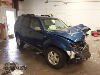 2008 Ford Escape XLT with VIN 1FMCU93148KB33737, listed as a IAAI auction lot 41363381 with 155,394 mi miles and . Bid and sale history available at DreamBid. Image 1.