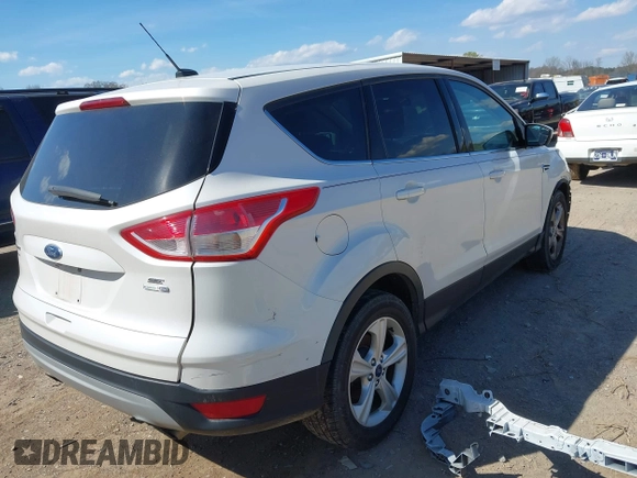 2016 Ford Escape SE с VIN 1FMCU9GXXGUB34313, выставлен на аукционе IAAI как лот 41824182 с пробегом Не указан миль и . История ставок и продаж доступна на DreamBid. Изображение 4.