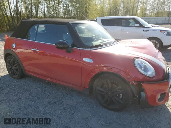 2016 MINI Convertible S with VIN WMWWG9C54G3C21921, listed as a Copart auction lot 53391135 with 60,569 mi miles and Salvage Title. Bid and sale history available at DreamBid. Image 4.