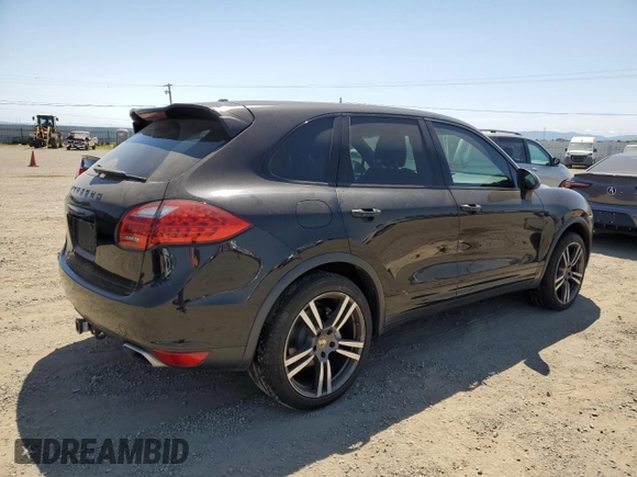 2011 Porsche Cayenne S с VIN WP1AB2A27BLA43020, выставлен на аукционе Copart как лот 55692165 с пробегом 118 676 миль миль и Списание • Salvage title. История ставок и продаж доступна на DreamBid. Изображение 3.