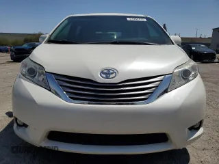 2017 Toyota Sienna XLE Auto Access Seat с VIN 5TDYZ3DC1HS860254, выставлен на аукционе Copart как лот 61962415 с пробегом 140 243 миль миль и Списание • Salvage title. История ставок и продаж доступна на DreamBid. Изображение 5.