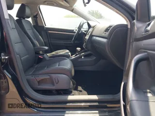 2009 Volkswagen Jetta SE with VIN 3VWRM71K79M166916, listed as a IAAI auction lot 42400659 with 166,061 mi miles and . Bid and sale history available at DreamBid. Image 5.