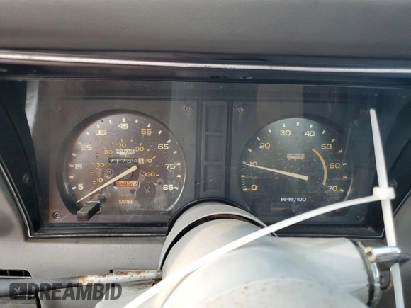 1981 Chevrolet Corvette with VIN 1G1AY8763B5103059, listed as a Copart auction lot 75293044 with 91,784 mi miles and Salvage Title. Bid and sale history available at carsss.com. Image 9.