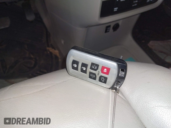 2011 Toyota Sienna XLE AAS with VIN 5TDYK3DC5BS130066, listed as a IAAI auction lot 41294340 with 156,591 mi miles and . Bid and sale history available at DreamBid. Image 11.