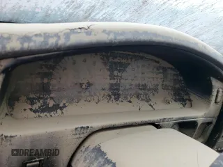 2002 Toyota Tacoma z VIN 5TEWN72N32Z037902, wystawiony jako Copart lot #52958925 z przebiegiem Nie podano mil oraz Szkoda całkowita • Salvage title. Historia ofert i sprzedaży dostępna na DreamBid. Obrazek 9.