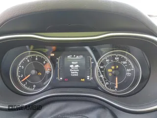 2021 Jeep Cherokee Altitude with VIN 1C4PJMLB6MD162634, listed as a IAAI auction lot 42102564 with 50,551 mi miles and . Bid and sale history available at DreamBid. Image 7.