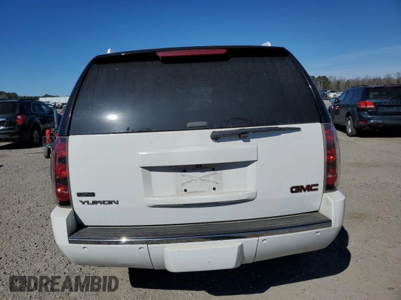2010 GMC Yukon Denali with VIN 1GKUCEEF1AR226651, listed as a Copart auction lot 46990055 with 214,750 mi miles and Salvage Title. Bid and sale history available at carsss.com. Image 6.