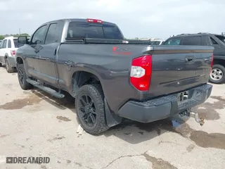 2018 Toyota Tundra 2WD SR with VIN 5TFRM5F15JX133905, listed as a IAAI auction lot 41963831 with 90,318 mi miles. Bid and sale history available at carsss.com. Image 3.