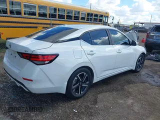 2024 Nissan Sentra SV with VIN 3N1AB8CV5RY267743, listed as a IAAI auction lot 40641292 with 19,272 mi miles and . Bid and sale history available at DreamBid. Image 4.