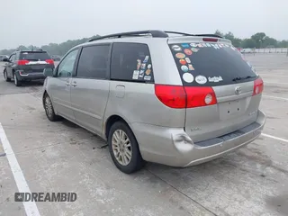 2009 Toyota Sienna XLE with VIN 5TDZK22C49S258892, listed as a IAAI auction lot 42453604 with 288,183 mi miles and . Bid and sale history available at DreamBid. Image 3.