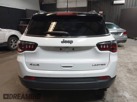 2023 Jeep Compass (RED) Edition z VIN 3C4NJDCN5PT536179, wystawiony jako IAAI lot #41621950 z przebiegiem 17 830 mil mil oraz . Historia ofert i sprzedaży dostępna na DreamBid. Obrazek 17.