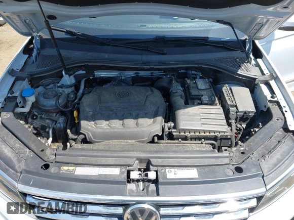 2019 Volkswagen Tiguan SEL Premium with VIN 3VV4B7AXXKM019995, listed as a IAAI auction lot 42170731 with 53,916 mi miles and . Bid and sale history available at DreamBid. Image 10.