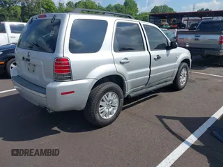 2006 Mercury Mariner Luxury with VIN 4M2YU56106KJ11501, listed as a IAAI auction lot 42634351 with 141,456 mi miles and . Bid and sale history available at DreamBid. Image 4.
