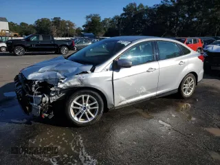 2017 Ford Focus SE with VIN 1FADP3F28HL315779, listed as a Copart auction lot 82608154 with 143,902 mi miles and Salvage title. Bid and sale history available at DreamBid. Image 1.