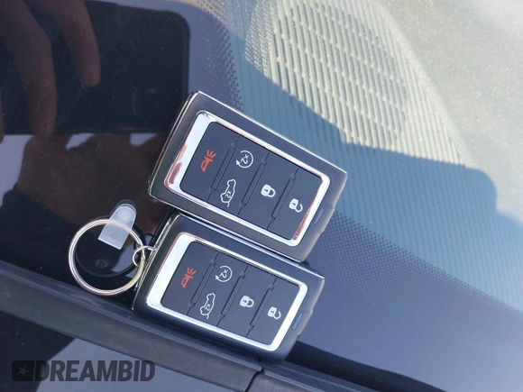 2021 Jeep Grand Cherokee Limited with VIN 1C4RJKBG7M8125465, listed as a IAAI auction lot 41662636 with Not Provided miles and . Bid and sale history available at DreamBid. Image 11.