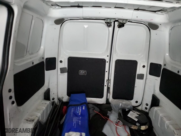 2014 Nissan NV200 SV with VIN 3N6CM0KN2EK691135, listed as a Copart auction lot 88230235 with 0 mi miles and Salvage Title. Bid and sale history available at carsss.com. Image 10.