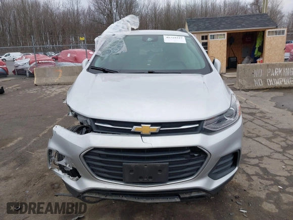 2020 Chevrolet Trax LT with VIN KL7CJPSB6LB040073, listed as a IAAI auction lot 41729327 with 65,652 mi miles. Bid and sale history available at carsss.com. Image 12.