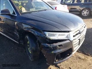 2018 Audi Q5 Premium Plus with VIN WA1BNAFY6J2040385, listed as a IAAI auction lot 41600628 with 109,351 mi miles. Bid and sale history available at carsss.com. Image 6.