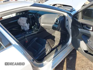 2017 Nissan Maxima SV with VIN 1N4AA6AP4HC423065, listed as a IAAI auction lot 41261087 with 86,785 mi miles and . Bid and sale history available at DreamBid. Image 5.