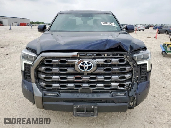 2023 Toyota Tundra Platinum Hybrid с VIN 5TFNC5EC2PX002928, выставлен на аукционе Copart как лот 57489745 с пробегом 34 203 миль миль и Чистый • Clean title. История ставок и продаж доступна на DreamBid. Изображение 5.