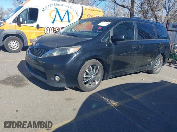2012 Toyota Sienna SE with VIN 5TDXK3DC9CS179896, listed as a IAAI auction lot 41672616 with 216,638 mi miles. Bid and sale history available at carsss.com. Image 17.
