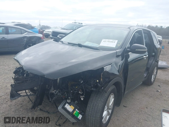 2019 Kia Sorento LX with VIN 5XYPGDA32KG501382, listed as a IAAI auction lot 41755264 with 1 mi miles. Bid and sale history available at carsss.com. Image 2.